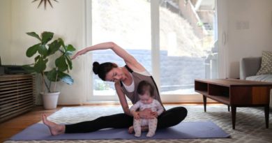 <strong>Yoga “Mamãe e bebê” favorece conexão entre mães e filhos, além de proporcionar melhora física e mental</strong>